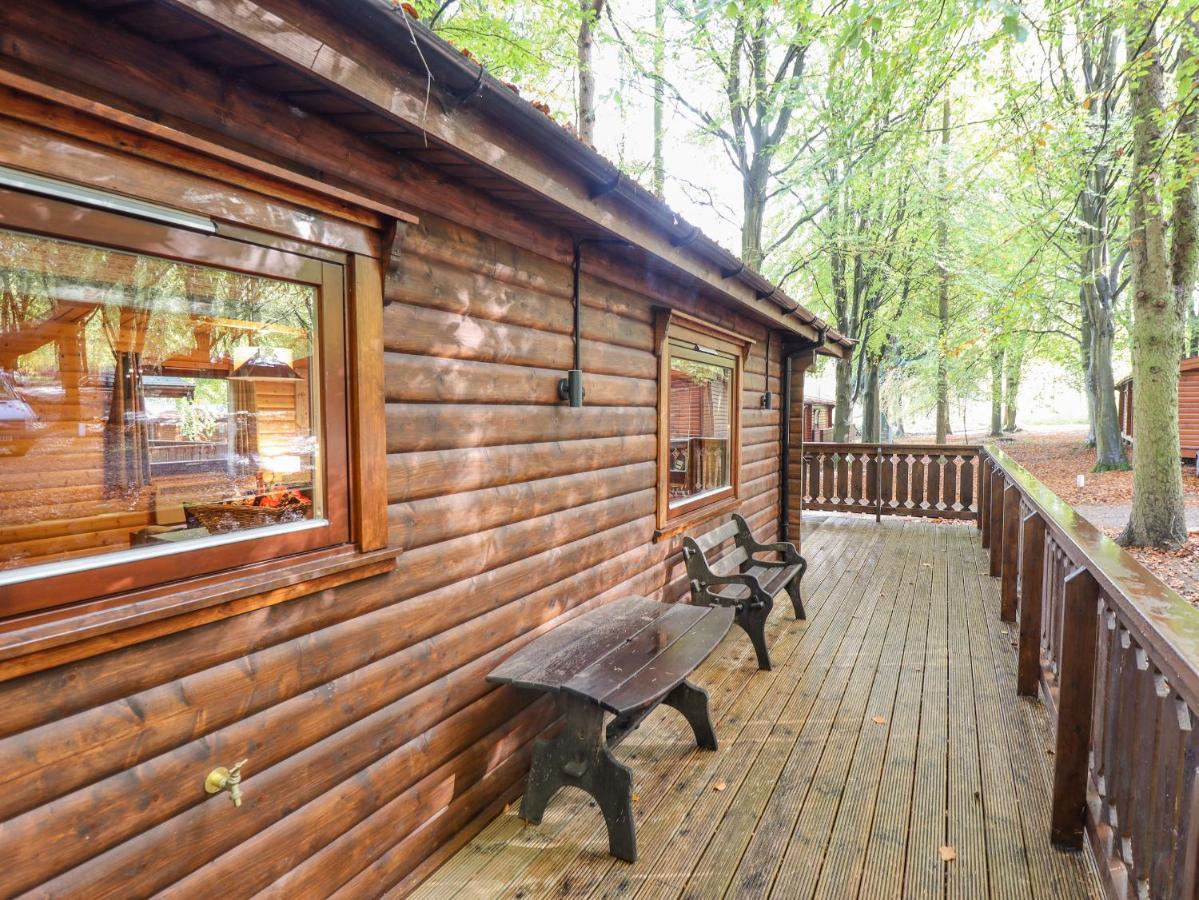 Leafy Hollow Lodge Louth  Ngoại thất bức ảnh