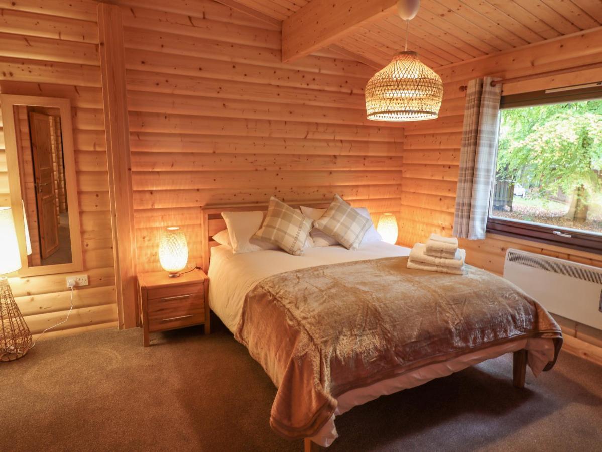 Leafy Hollow Lodge Louth  Ngoại thất bức ảnh