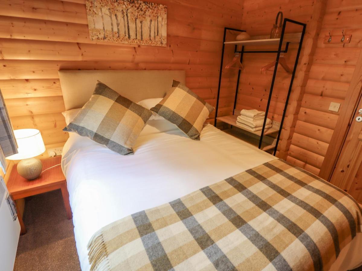 Leafy Hollow Lodge Louth  Ngoại thất bức ảnh